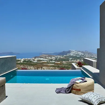 Halcyon Days 3* Pyrgos Kallistis