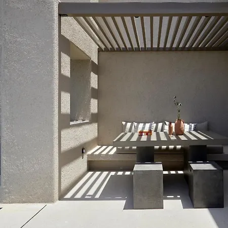 아파트호텔 Halcyon Days 피르고스