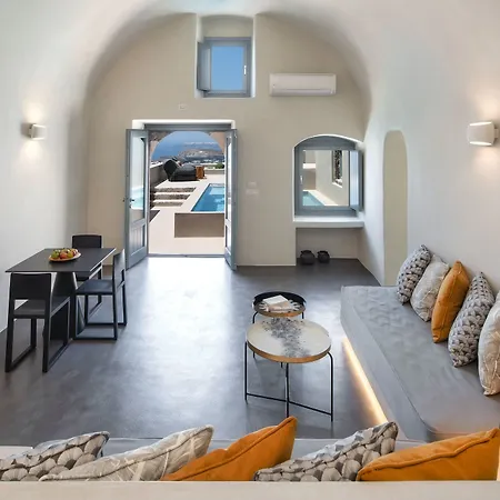 Halcyon Days Pyrgos Kallistis