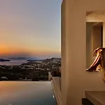 Halcyon Days Aparthotel