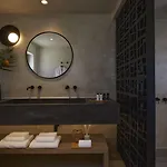 Halcyon Days Aparthotel