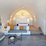 Halcyon Days Aparthotel Pyrgos Kallistis