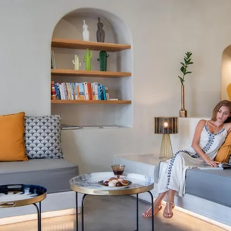 Halcyon Days Pýrgos