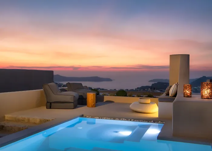 Halcyon Days Aparthotel 4*